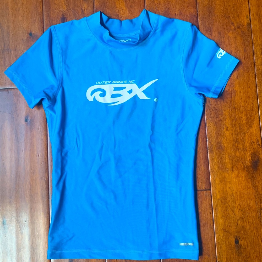 Outer Banks rash guard swim top. Girls size 10-12. UPF 50+